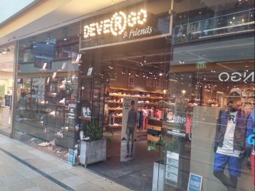 DEVERGO & FRIENDS-ÁRKÁD BUDAPEST