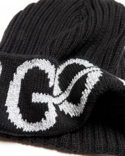 BLACK WOMEN'S KNITTED HAT