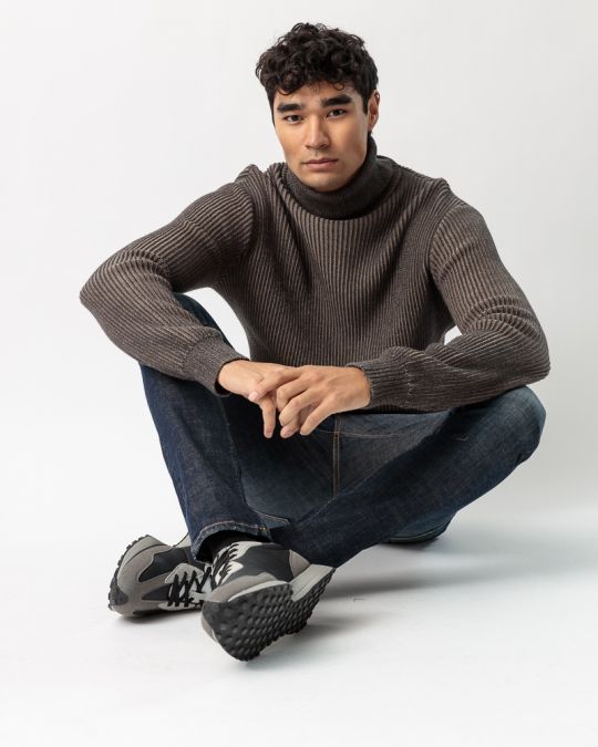BROWN MEN'S KNITTED SWEATER 1D23FW6004LS1101