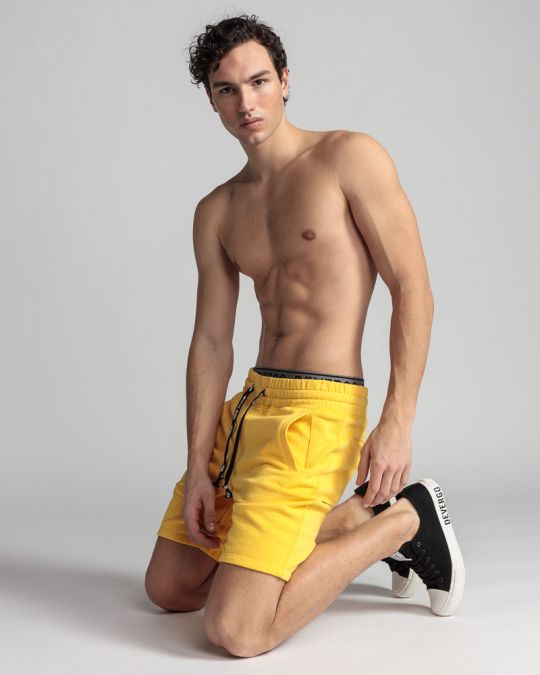 YELLOW MEN'S SHORTS 1D24SS1104MP0705