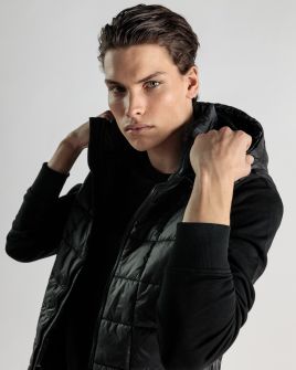 BLACK MEN'S VEST 1D25SS7000SL1600