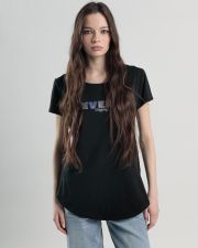 BLACK WOMEN'S T-SHIRT
