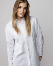 WHITE WOMEN'S LOOSE SHIRT