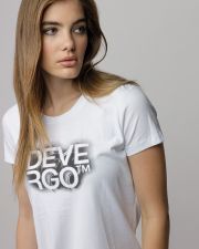 WOMEN'S SHORT SLEEVE T-SHIRT