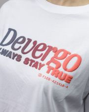 WHITE WOMEN'S SHORT SLEEVE T-SHIRT