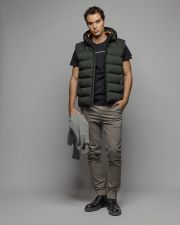 KHAKI MEN'S HOODED VEST
