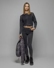 GREY WOMEN'S KNITTED SWEATER