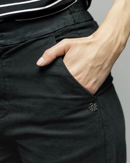 BLACK WOMEN'S CHINO PANTS 2D25FW1542LP6106