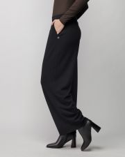 BLACK WOMEN'S PANTS