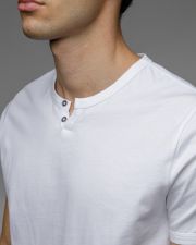 WHITE MEN'S SHORT SLEEVE T-SHIRT