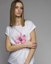 WHITE WOMEN'S TOP