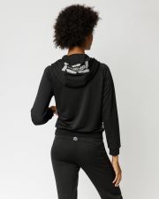 BLACK WOMEN'S ZIP-UP TOP