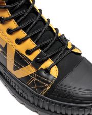 YELLOW MEN'S BROGUE - BERLIN PU