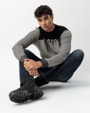 BLACK MEN'S KNITTED SWEATER