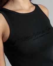 BLACK WOMEN'S TOP