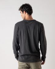 BLACK MEN'S LONG-SLEEVED T-SHIRT