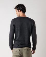 BLUE MEN'S KNITTED SWEATER