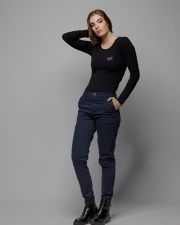 BLACK WOMEN'S LONG SLEEVE T-SHIRT