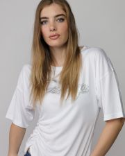WHITE WOMEN'S SHORT SLEEVE T-SHIRT