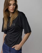 BLACK WOMEN'S SHORT SLEEVE T-SHIRT