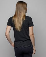 BLACK WOMEN'S V-NECK SHORT SLEEVE T-SHIRT