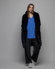 BLUE WOMEN'S V-NECK SHORT SLEEVE T-SHIRT