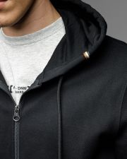 BLACK MEN'S ZIP SWEATER