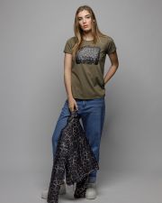 KHAKI WOMEN'S SHORT SLEEVE T-SHIRT