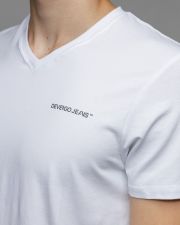 WHITE MEN'S V-NECK SHORT SLEEVE T-SHIRT