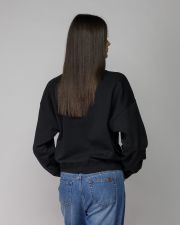 BLACK WOMEN'S SWEATER