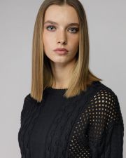 BLACK WOMEN'S KNITTED SWEATER