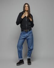 BLACK WOMEN'S HOODED ZIP SWEATER