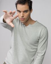 BEIGE MEN'S THIN KNITTED SWEATER