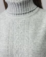 GREY WOMEN'S KNITTED SWEATER