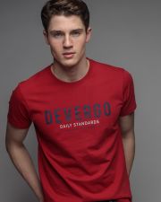 RED MEN'S SHORT SLEEVE T-SHIRT